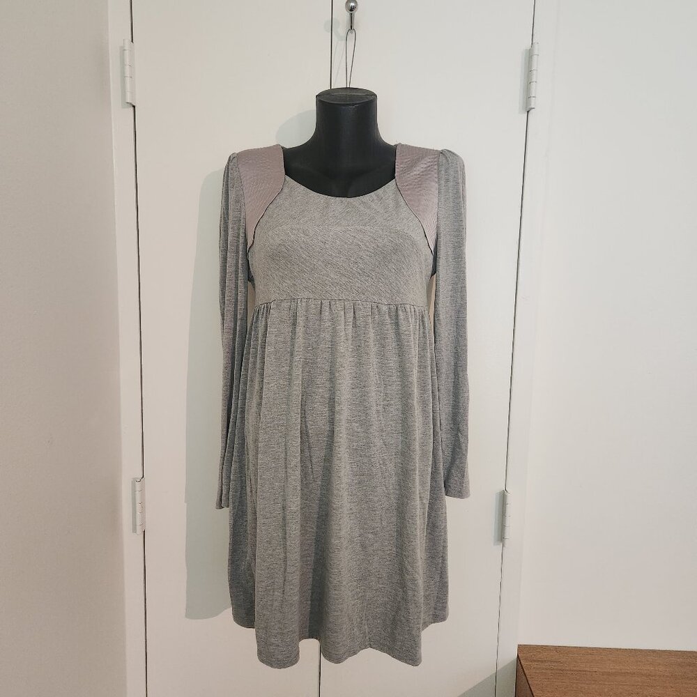 Modcloth grey long sleeve dress size M